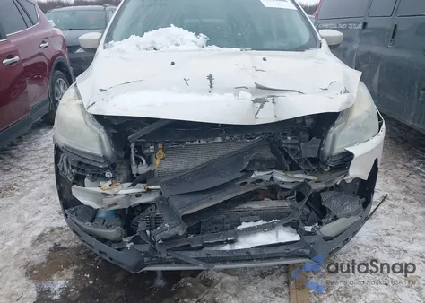 2014 Ford Escape Se z USA, uszkodzony, nr VIN 1FMCU0G91EUC06140